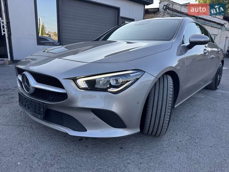 Седан Mercedes-Benz CLA-Class 2019 в Тернополе