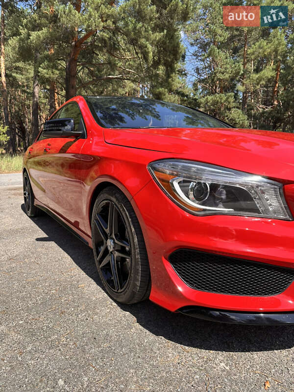 Седан Mercedes-Benz CLA-Class 2014 в Киеве