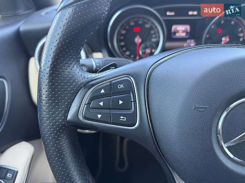 Седан Mercedes-Benz CLA-Class 2018 в Киеве