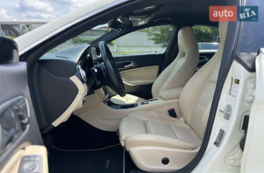 Седан Mercedes-Benz CLA-Class 2015 в 