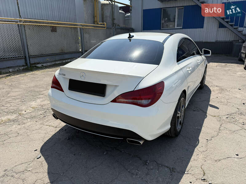 Седан Mercedes-Benz CLA-Class 2013 в Ровно