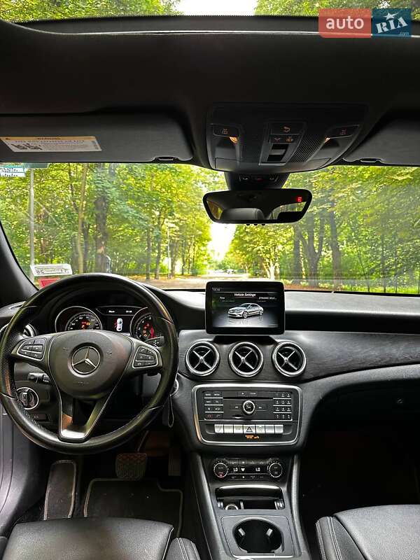 Седан Mercedes-Benz CLA-Class 2016 в Львове