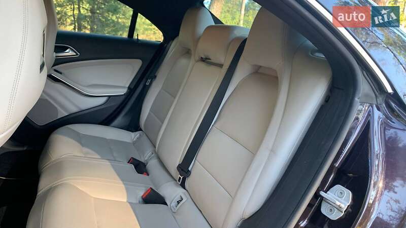 Седан Mercedes-Benz CLA-Class 2013 в Львове фото 17 Седан Mercedes-Benz CLA-Class 2013 в Львове