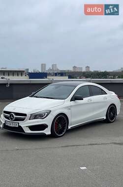 Седан Mercedes-Benz CLA-Class 2016 в Киеве