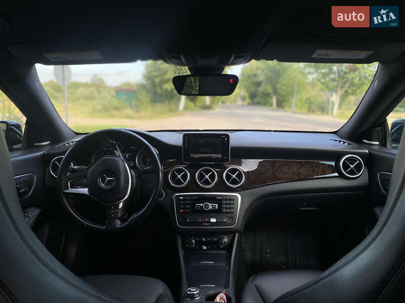 Седан Mercedes-Benz CLA-Class 2014 в Долине