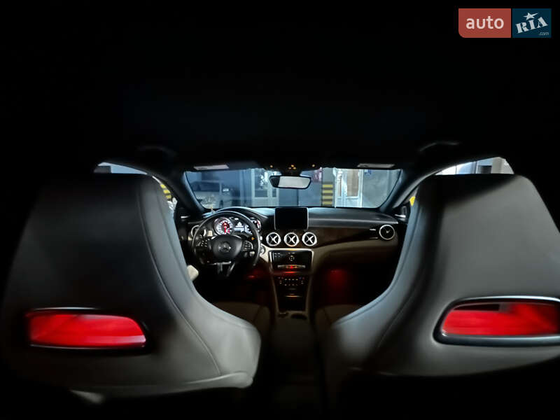 Седан Mercedes-Benz CLA-Class 2017 в Ивано-Франковске