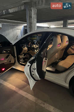 Седан Mercedes-Benz CLA-Class 2017 в 