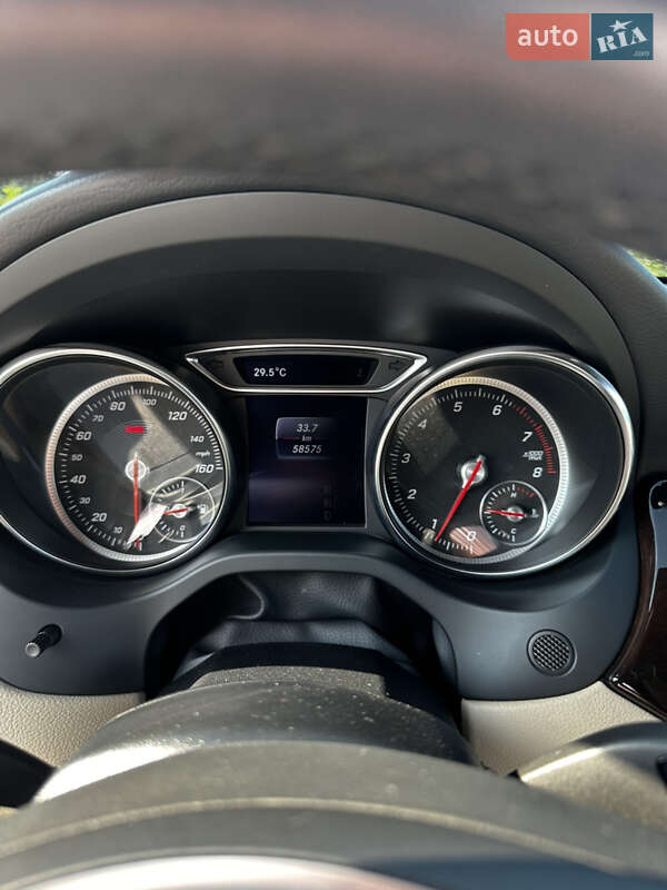 Седан Mercedes-Benz CLA-Class 2017 в Ивано-Франковске