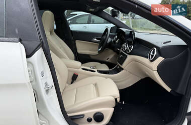 Седан Mercedes-Benz CLA-Class 2016 в 