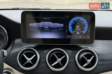 Седан Mercedes-Benz CLA-Class 2016 в 