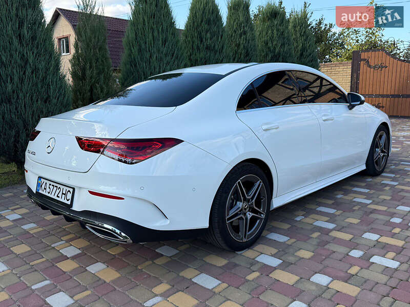 Седан Mercedes-Benz CLA-Class 2022 в Киеве