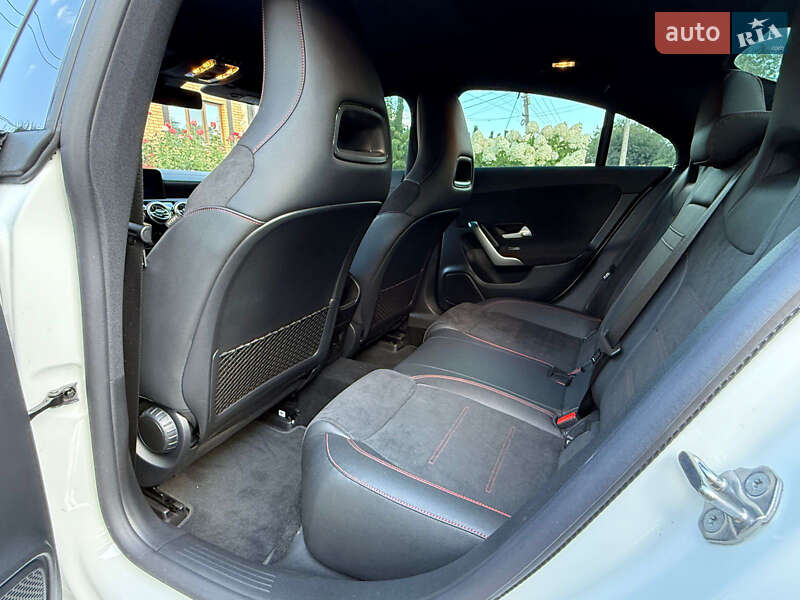 Седан Mercedes-Benz CLA-Class 2022 в Киеве
