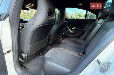 Седан Mercedes-Benz CLA-Class 2022 в 