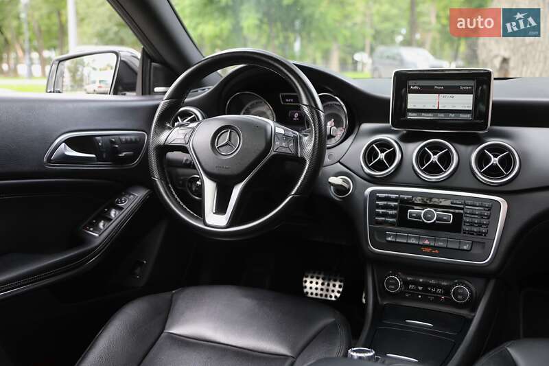 Седан Mercedes-Benz CLA-Class 2014 в Харькове