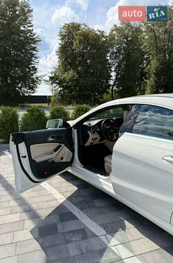 Седан Mercedes-Benz CLA-Class 2016 в 