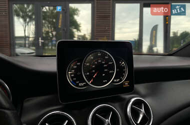 Седан Mercedes-Benz CLA-Class 2016 в 
