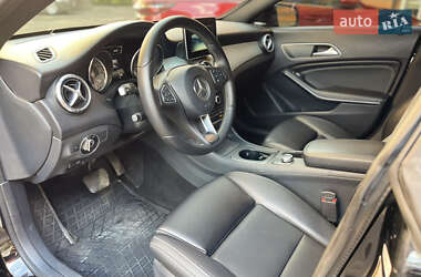Седан Mercedes-Benz CLA-Class 2016 в 