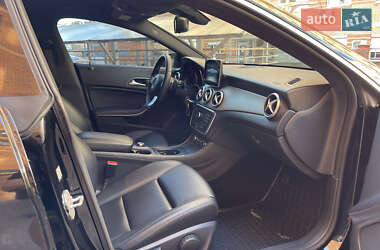 Седан Mercedes-Benz CLA-Class 2016 в 
