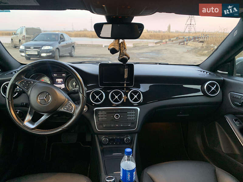 Седан Mercedes-Benz CLA-Class 2015 в Николаеве