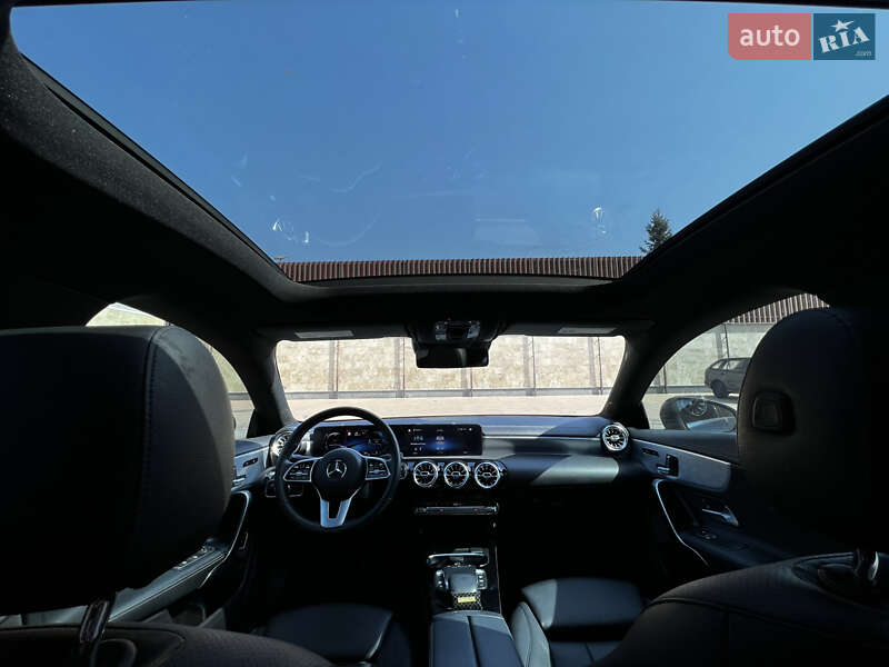 Седан Mercedes-Benz CLA-Class 2020 в Києві
