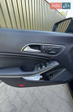Седан Mercedes-Benz CLA-Class 2013 в 