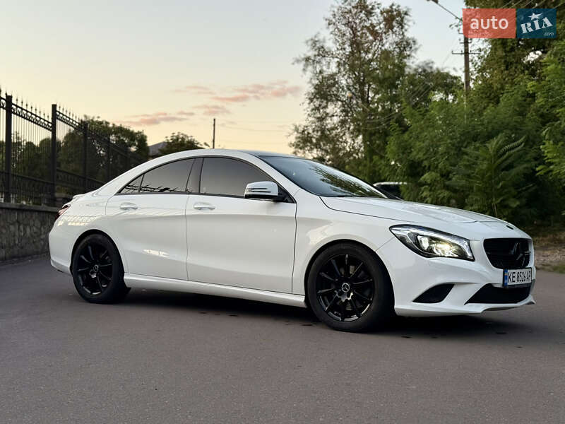 Седан Mercedes-Benz CLA-Class 2013 в Кам'янському