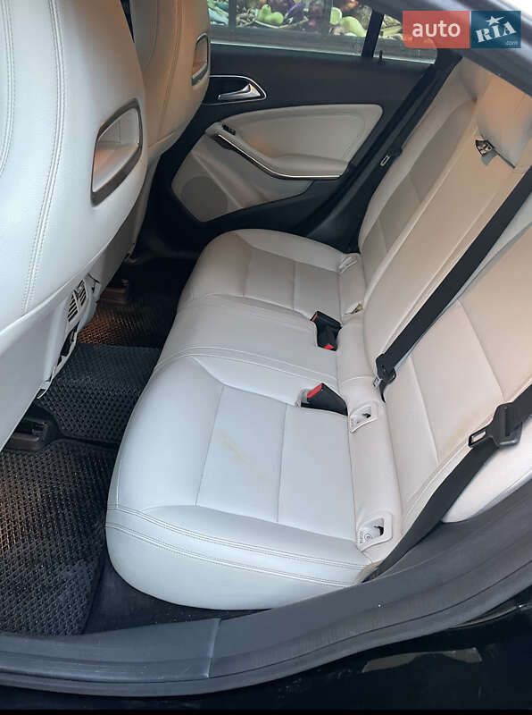 Седан Mercedes-Benz CLA-Class 2014 в Львове фото 14 Седан Mercedes-Benz CLA-Class 2014 в Львове