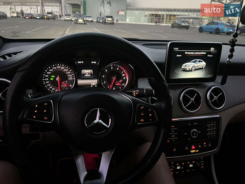 Седан Mercedes-Benz CLA-Class 2015 в Киеве