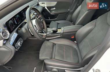 Седан Mercedes-Benz CLA-Class 2021 в 
