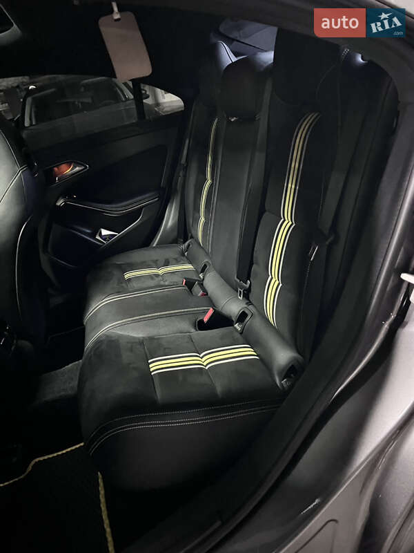 Седан Mercedes-Benz CLA-Class 2014 в Києві
