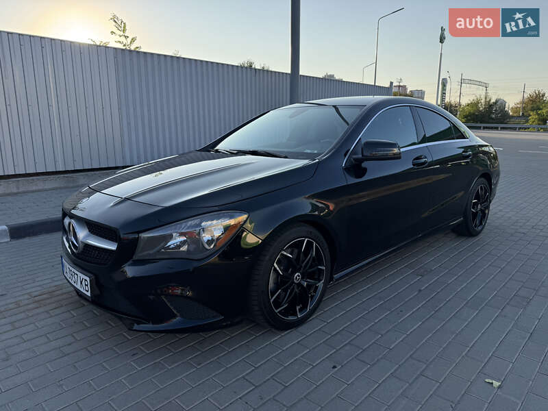 Седан Mercedes-Benz CLA-Class 2015 в Киеве