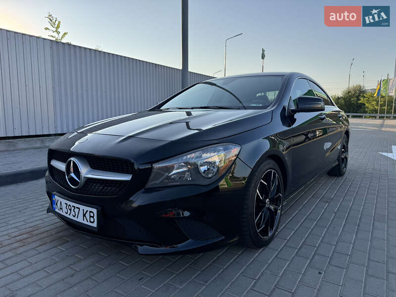 Седан Mercedes-Benz CLA-Class 2015 в Киеве