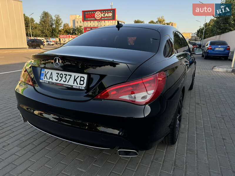 Седан Mercedes-Benz CLA-Class 2015 в Киеве