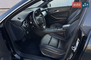Седан Mercedes-Benz CLA-Class 2015 в 