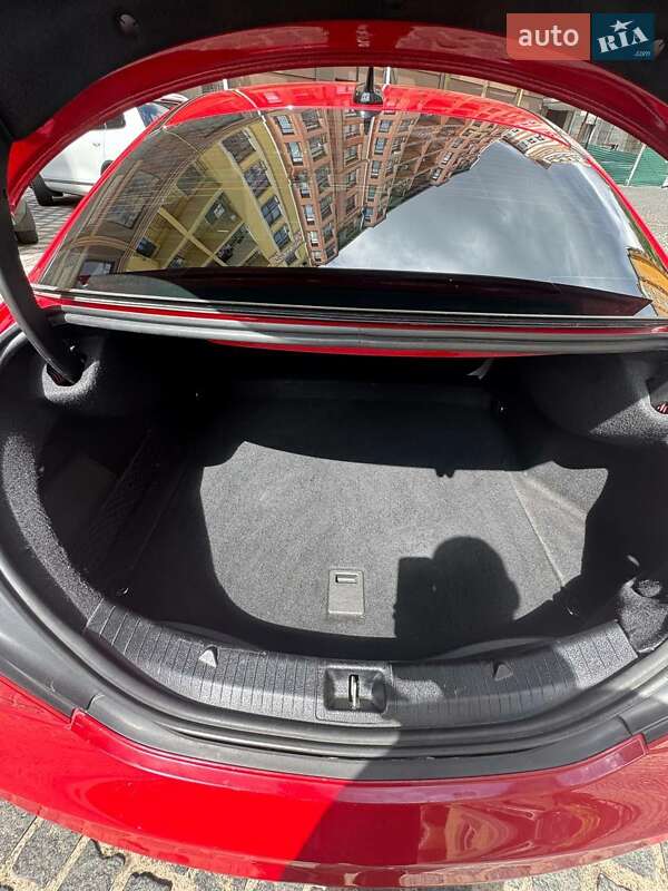 Седан Mercedes-Benz CLA-Class 2017 в Киеве