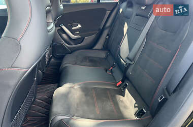 Седан Mercedes-Benz CLA-Class 2022 в 