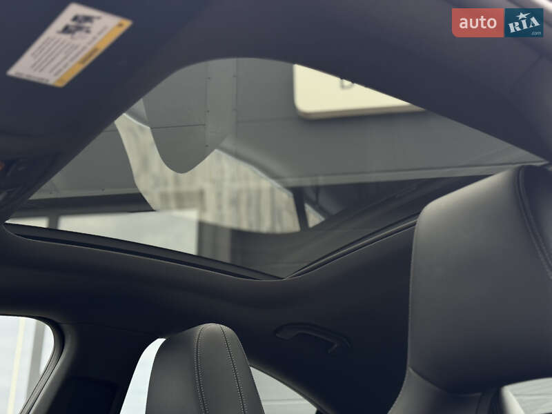 Седан Mercedes-Benz CLA-Class 2018 в Києві