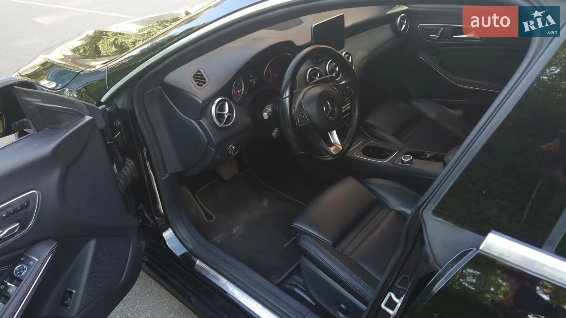 2017 Mercedes-Benz CLA-klasse - мініатюра 22