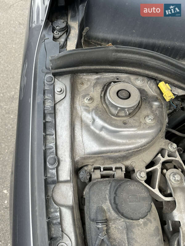 Седан Mercedes-Benz CLA-Class 2014 в Киеве фото 57 Седан Mercedes-Benz CLA-Class 2014 в Киеве