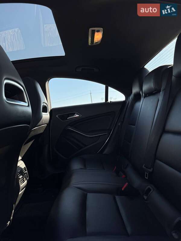 Седан Mercedes-Benz CLA-Class 2014 в Львове