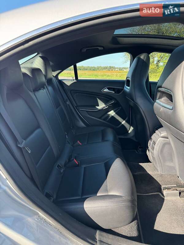 Седан Mercedes-Benz CLA-Class 2014 в Львове