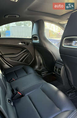Седан Mercedes-Benz CLA-Class 2018 в 