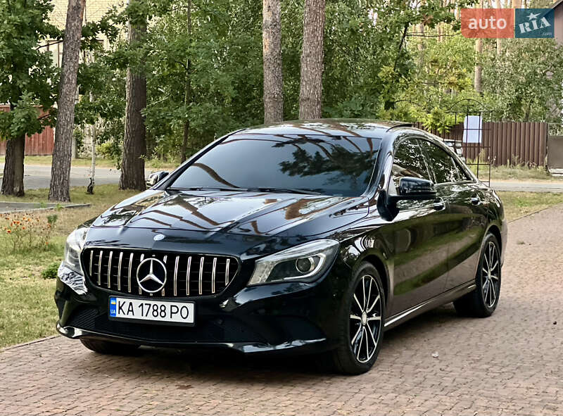 Седан Mercedes-Benz CLA-Class 2013 в Киеве