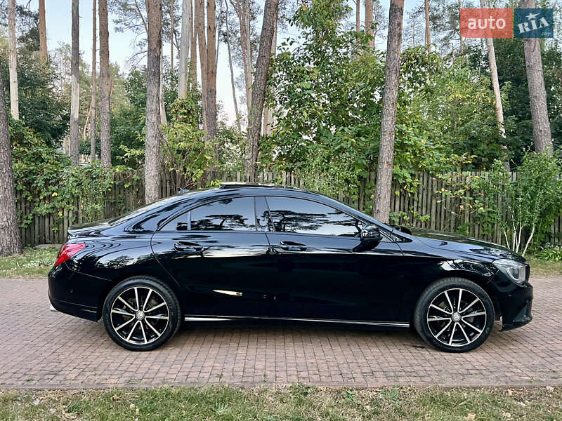 Седан Mercedes-Benz CLA-Class 2013 в Киеве