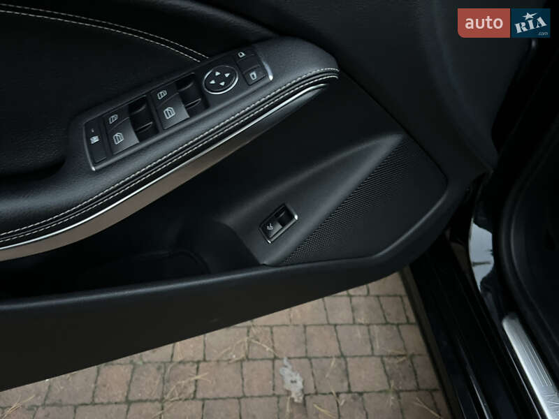 Седан Mercedes-Benz CLA-Class 2013 в Киеве