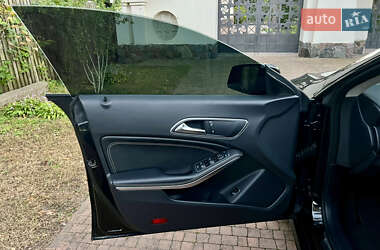 Седан Mercedes-Benz CLA-Class 2013 в 