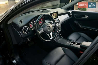 Седан Mercedes-Benz CLA-Class 2013 в 