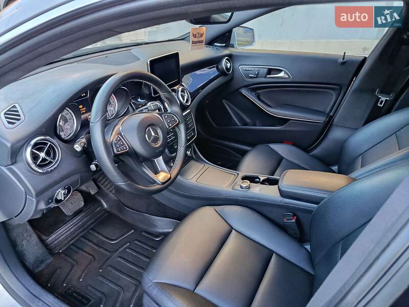 Седан Mercedes-Benz CLA-Class 2015 в Косове