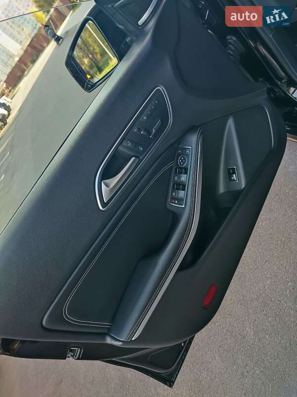Седан Mercedes-Benz CLA-Class 2015 в Чернігові