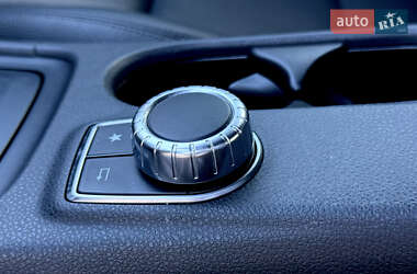 Седан Mercedes-Benz CLA-Class 2015 в 